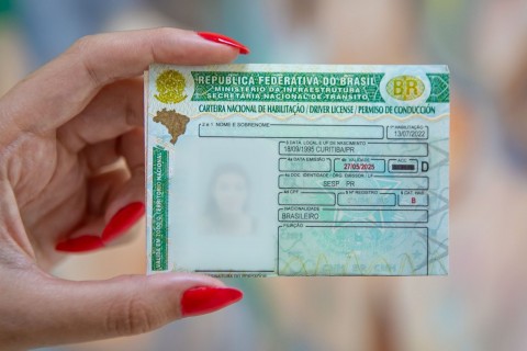 Nova CNH: como pedir a primeira habilitação online e de graça