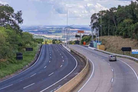 Motorista denuncia cobrança indevida em pedágio eletrônico da BR-163