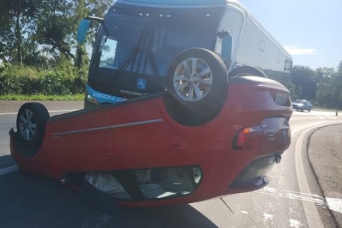 FUGA TERMINA EM GRAVE ACIDENTE NA BR-163 E DEIXA FERIDOS NO OESTE DO PR