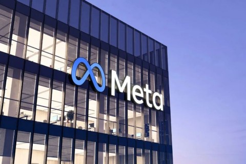 Cortes em massa: Meta demite centenas de funcionários e foca bilhões para investimento em IA