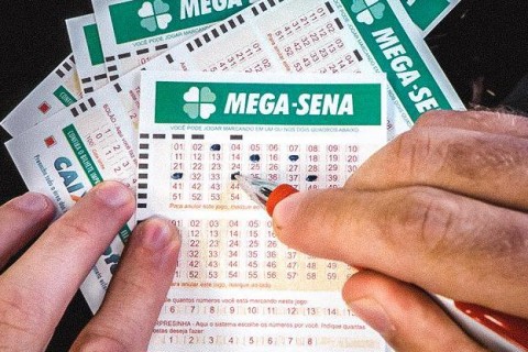 Apostas de Chapecó e Ipira acertam a quina da Mega-Sena