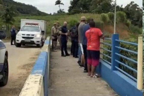 Crime bárbaro: corpo de mulher esquartejada é encontrado em rio de Santa Catarina