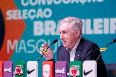 Técnico da Seleção Brasileira anuncia convocados para jogos contra França e Croácia; veja a lista