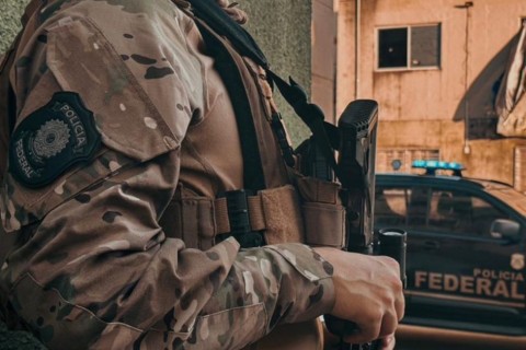 Caçada internacional termina com traficante ligado à máfia sérvia capturado pela PF em SC