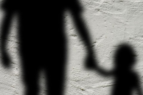 Ex Padrasto e padrinho são presos por estupro de criança de 11 anos